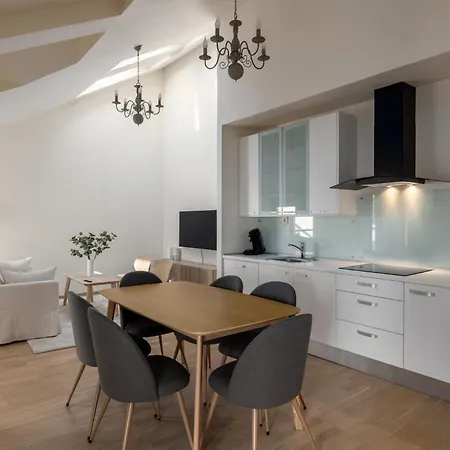 Appartement G22 *